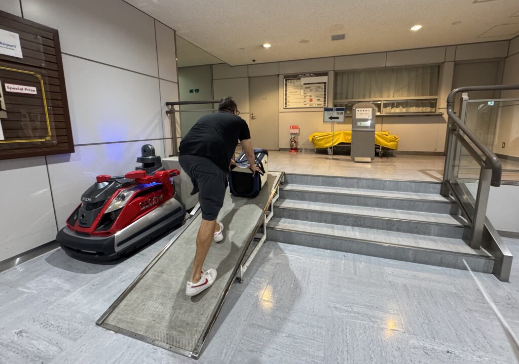 輸出検査へ向かう
